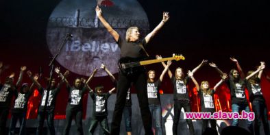 Роджър Уотърс ще пее с български деца на концерта си в София