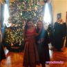 Нина Добрев  на коледен купон в Белия дом
