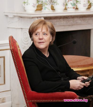 Питат Меркел за ГДР-перални в 