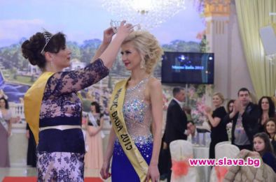 43-годишната Дони Василева е Мисис Баба 2015