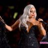 Гага пее в чест на Дейвид Бауи на наградите Грами 