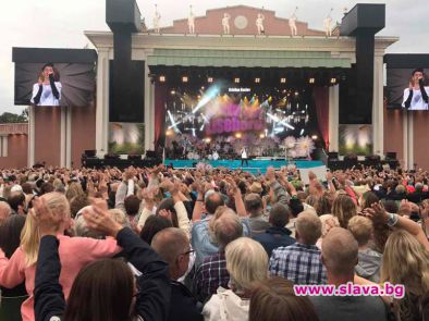10 000 аплодираха Крис в Швеция