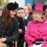Кейт и Кралица Елизабет са винаги стилни