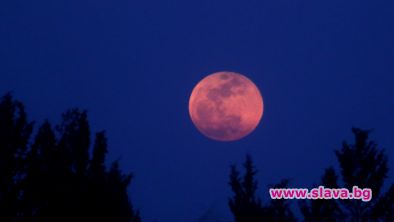 Кървавата луна този месец - най-дългото лунно затъмнение на 21-ви век 