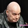 Слави остана без актьори, иска да си върне Виктор Калев 