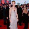 Гуинет Полтроу продава роклята си от Оскарите преди 20 години 