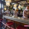 На бар и ресторант със съжител, гаджета без отделен дом се срещат само на открито в UK:K19