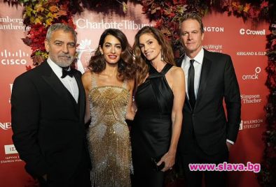 Семейство Клуни раздадоха награди