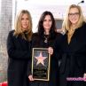 Момичетата от "Приятели" се събраха на холивудската Алея на славата за звездата на Кортни Кокс