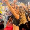 Жизел Бюндхен купонясва на карнавала в Рио