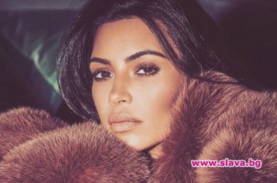 slava.bg : Ким Кардашян замени любимите си кожени палта с копия