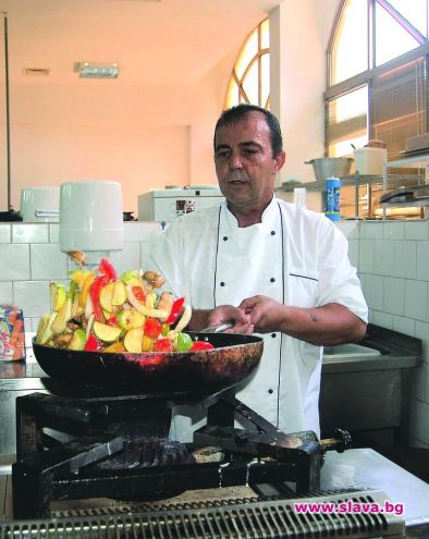 Португалец готви в клуба на БГ милионерите