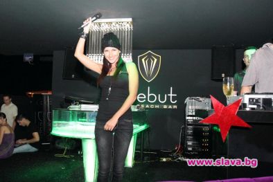 Heineken Star World Tour с Алекс Раева и DJ Doncho гостува на Debut в град Варна
