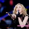 Мадона "сгоди" свои фенове по време на концерт