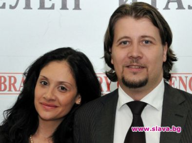 Мариана Попова и Ханес се сгодили за парлама