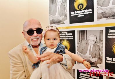 Дейвид Варод показа дъщеря си на партито за Златният Орфей