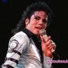 Албумите на Джаксън изкачват класациите след излъчването на Leaving Neverland