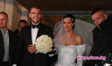 Цеца вдигна сватба за €150 000