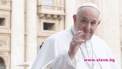 Папата с отрицателен тест за коронавирус 