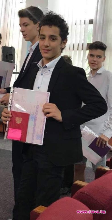Дипломира се Едмонд Назарян