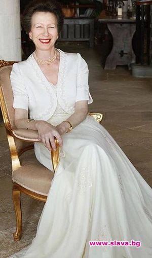 Принцеса Ан отпразнува 70-ата си годишнина със стилна фотосесия
