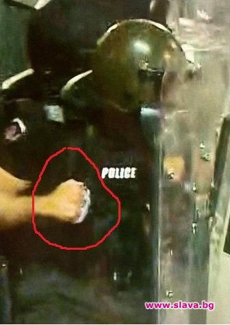 Полицаи бият с боксове: беззаконие и заплаха за убийство