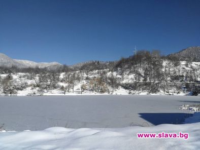 Смолян: най-големите звезди, 40 водопада, 20 езера, стари къщи точно до Пампорово