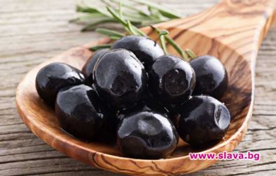 Черните маслини са като черния чай – заводска направа, най-оригинални са белите, а как да ги избирам