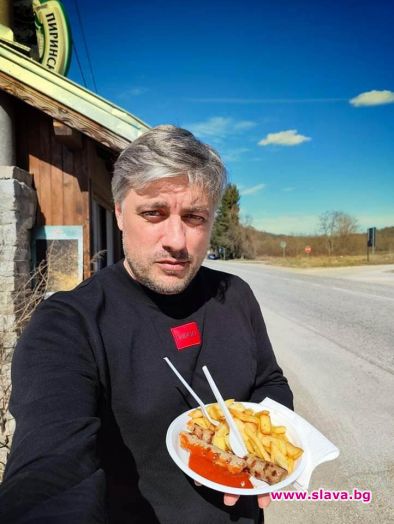 Карамазов иронизира