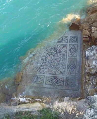 2000-г мозайка в р.Ефрат, Турция: Фото на деня