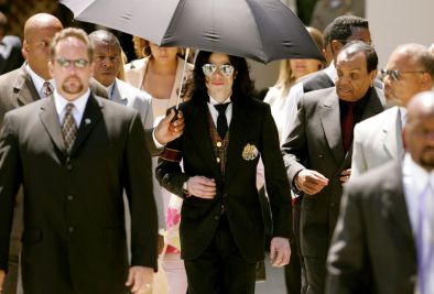 Майкъл Джексън имал дългове за над $500М преди смъртта си
