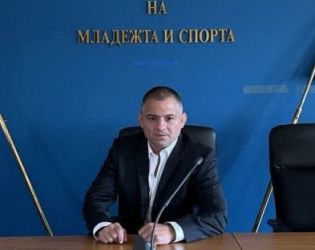 Близнака - шеф на самбото