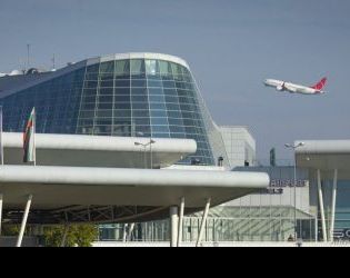 Подигравка с Левски е това летище да носи името му, на което Враждебна си му е по душа и по съдба