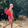 Розов Костадинов възражда плажа: ФОТО НА ДЕНЯ