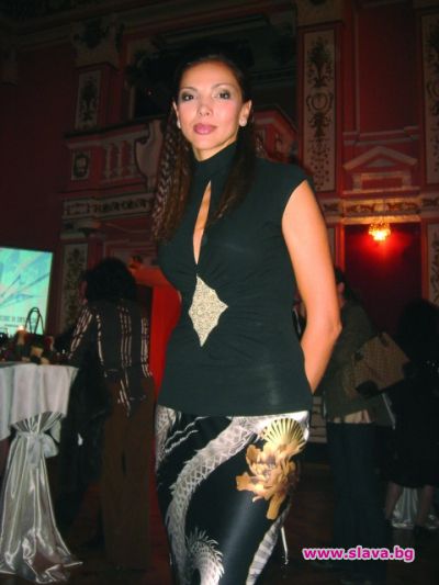 slava.bg : Юлияна Дончева 2 slava.bg : Юлияна Дончева 2