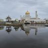 Как най-богатият в света превърна народа си в най-заможен с 0 данъци, лихви по заеми, такси, осигуровки и подарени къщи: Брунейска история